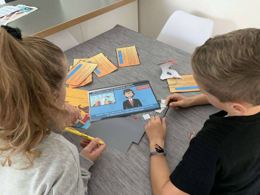 ESCAPE ROOM EN CASA DE LOS SUPERHEROES ESCAPE KIT