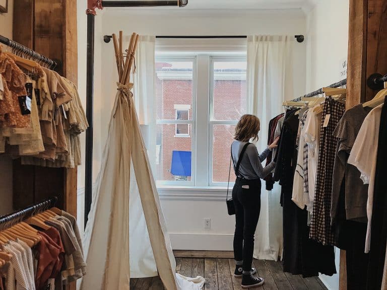 SLOW-FASHION-ESCAPE-KIT
